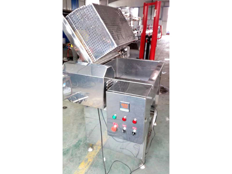 皮皮蝦600型半自動油炸機(jī)